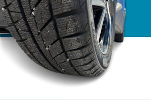 TOYOTA C-HR esikatselu 12