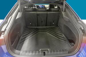 BMW I4 esikatselu 10