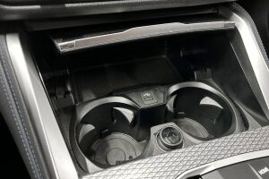 BMW I4 esikatselu 18