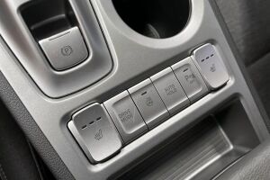 HYUNDAI KONA esikatselu 17