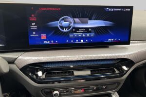 BMW I4 M50 esikatselu 38