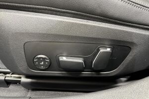 BMW I4 M50 esikatselu 26