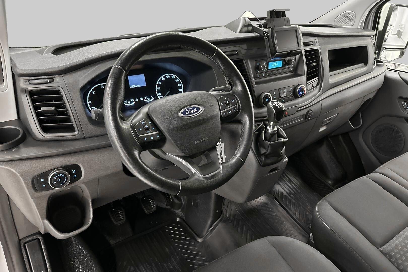 FORD Transit Custom iso kuva 24