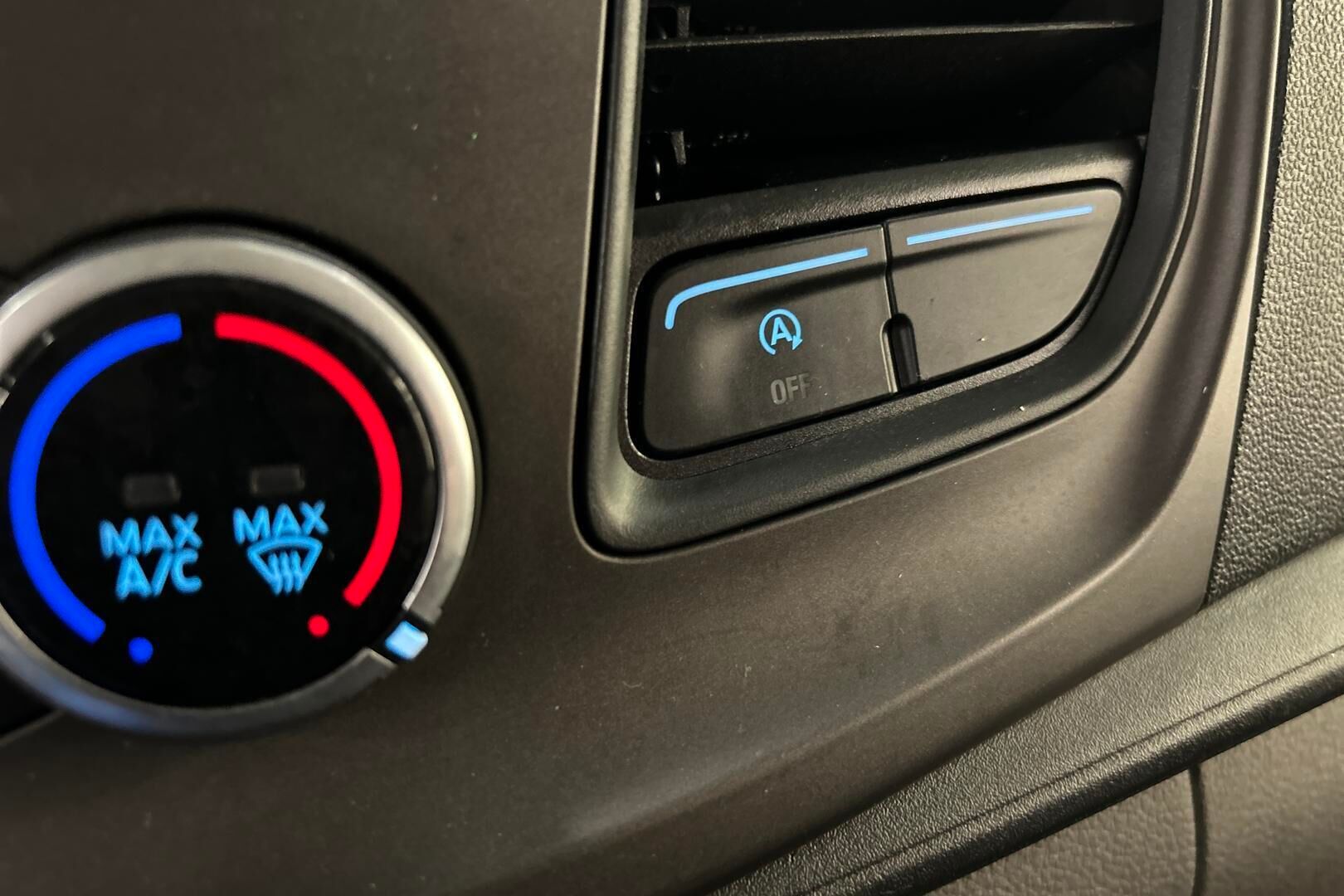 FORD Transit Custom iso kuva 14