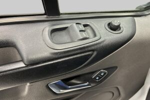 FORD Transit Custom esikatselu 19