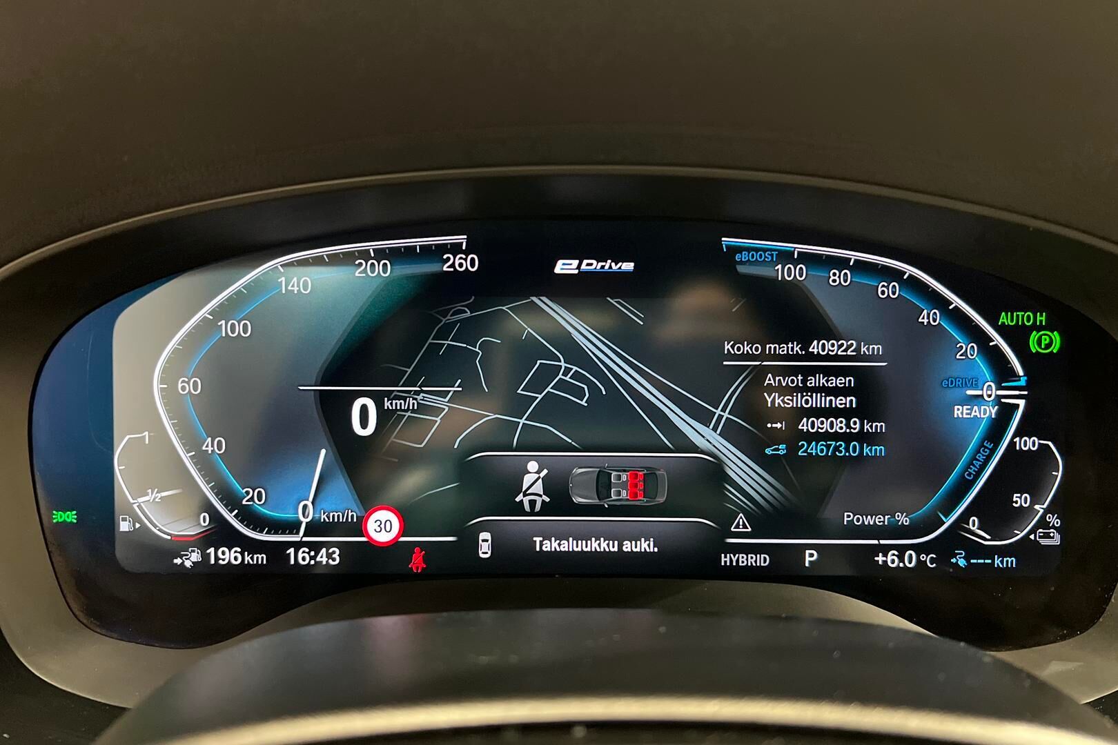 BMW 5-SARJA iso kuva 13