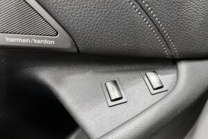 BMW 5-SARJA esikatselu 24