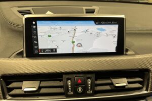 BMW X2 esikatselu 17