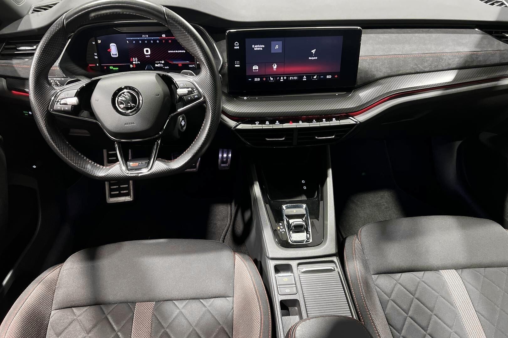 SKODA OCTAVIA iso kuva 10