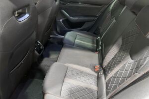 SKODA OCTAVIA esikatselu 10