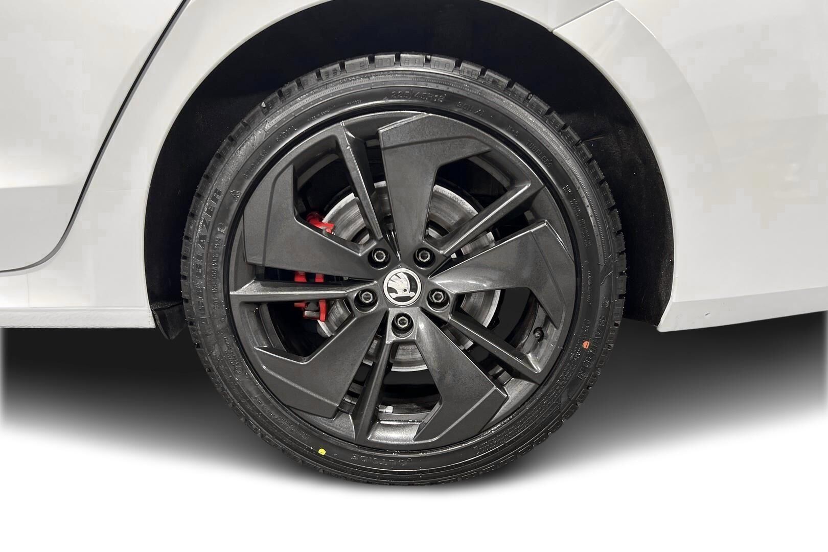 SKODA OCTAVIA iso kuva 12