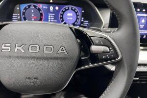 Skoda Octavia esikatselu 24