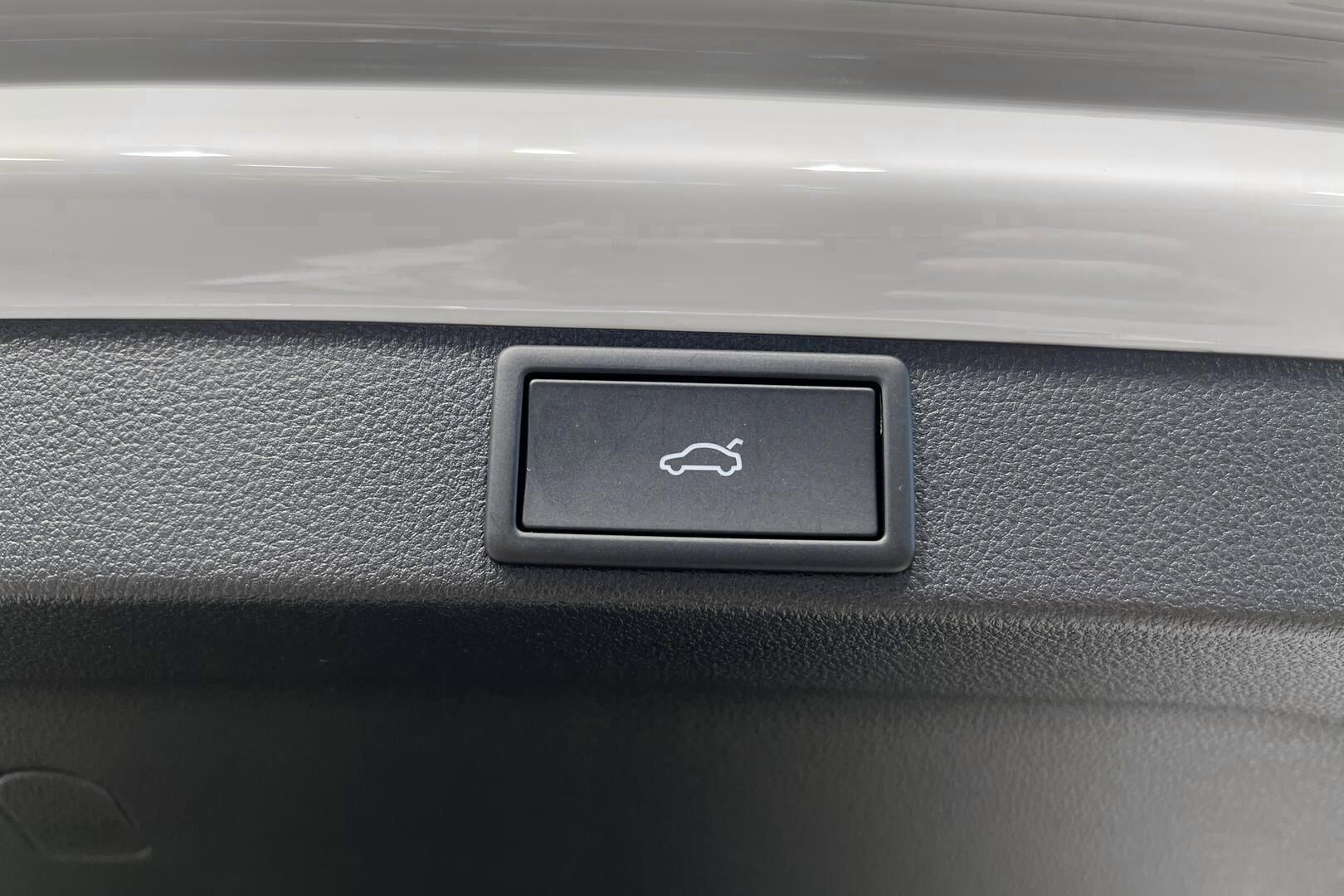 Skoda Octavia iso kuva 31