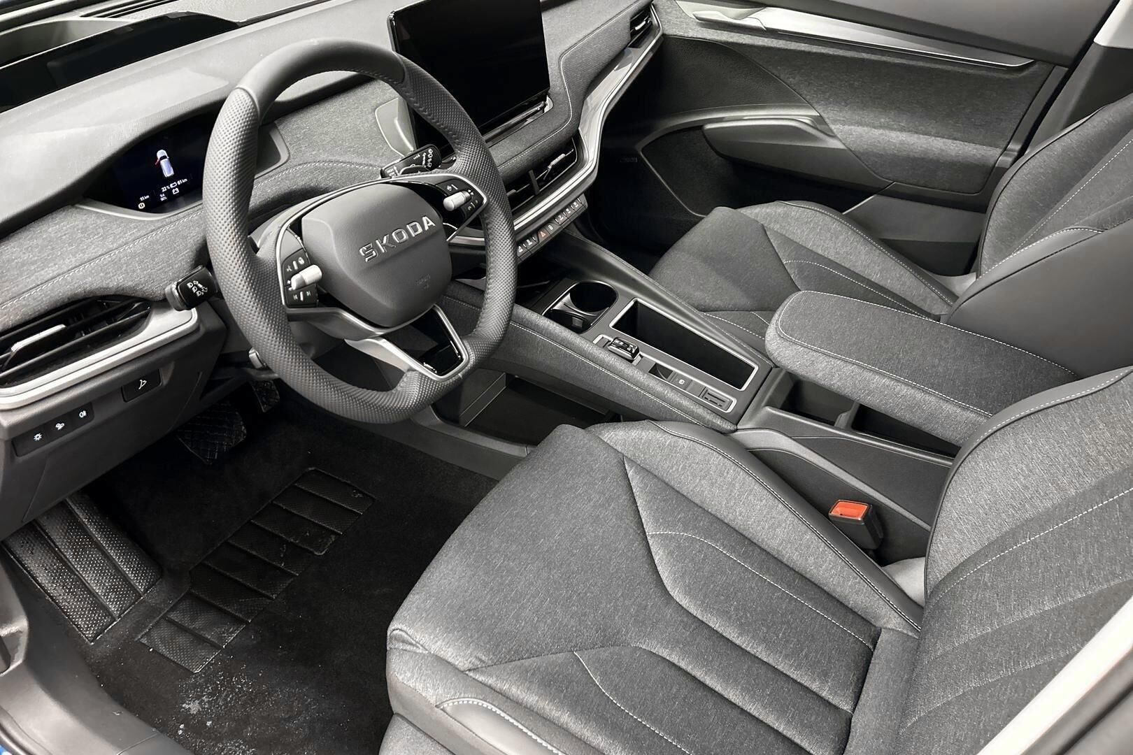 Skoda Elroq iso kuva 8
