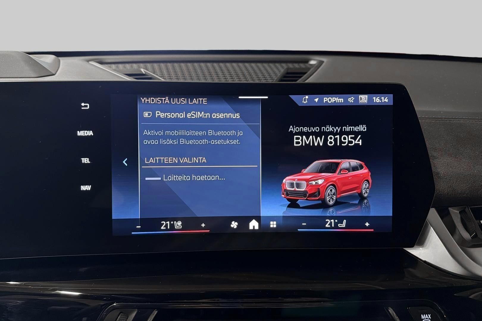 BMW iX1 iso kuva 27