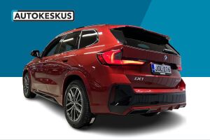 BMW iX1 esikatselu 4