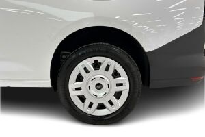 Ford Transit Connect esikatselu 8