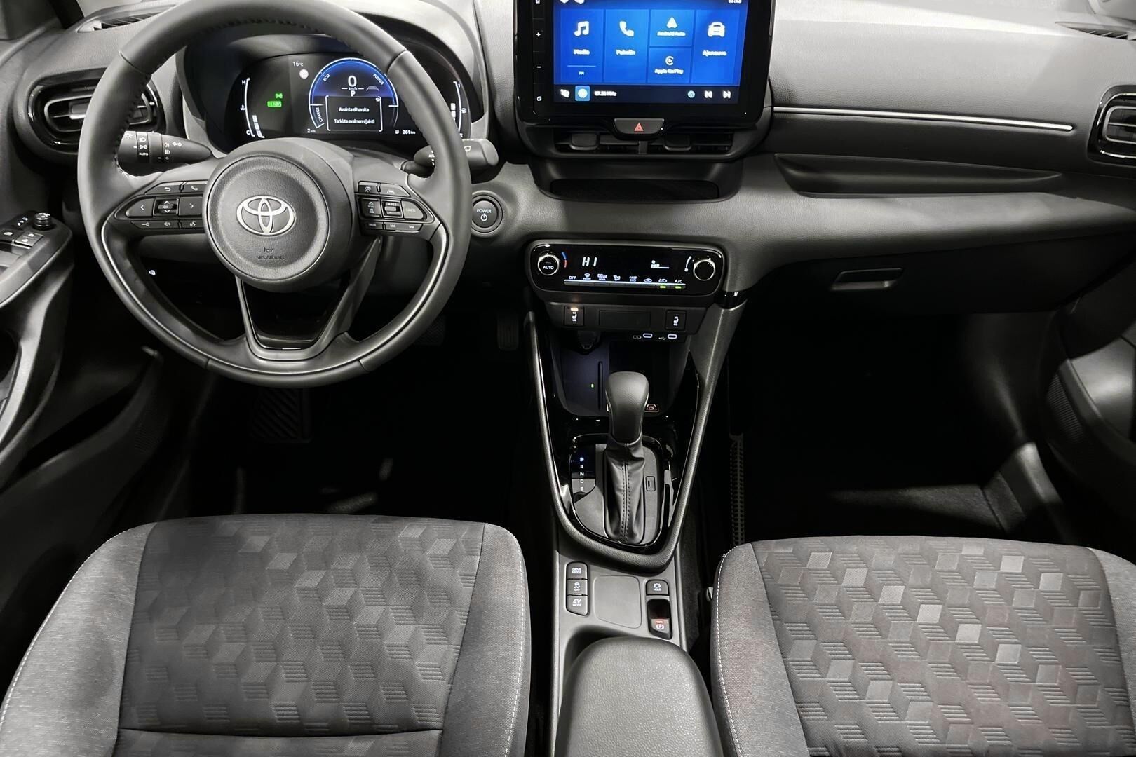 Toyota Yaris iso kuva 10