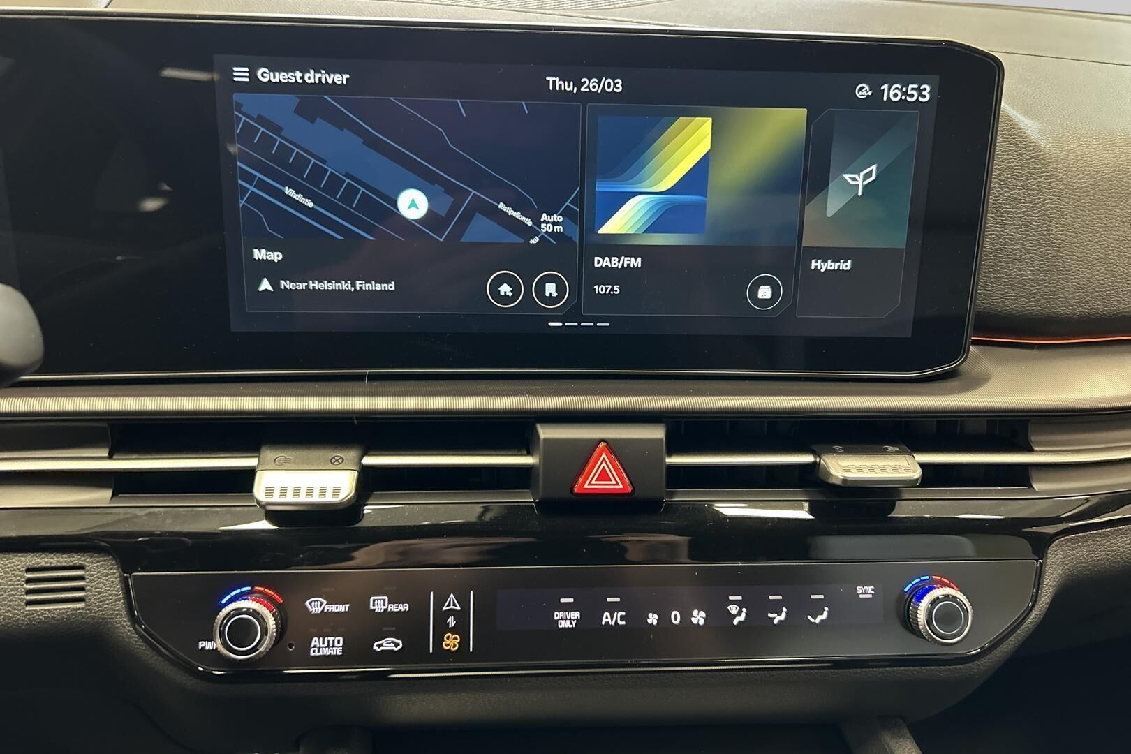 KIA Sportage iso kuva 7