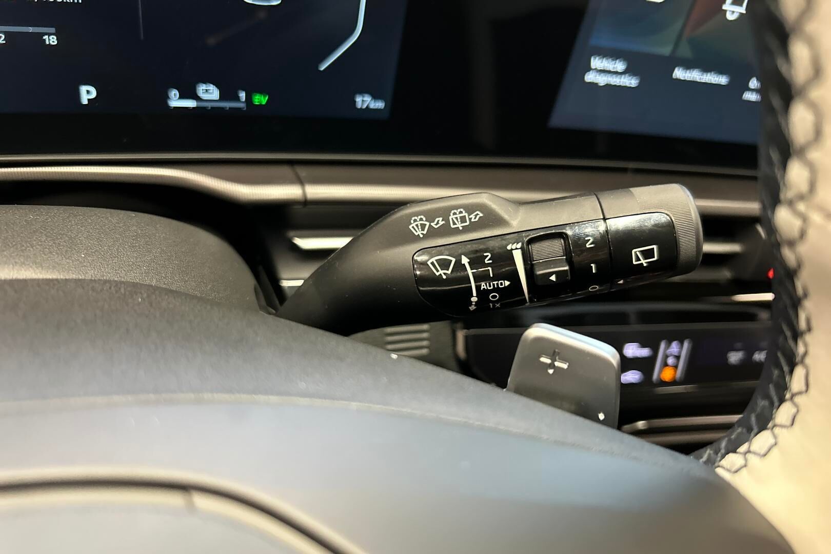 KIA Sportage iso kuva 11