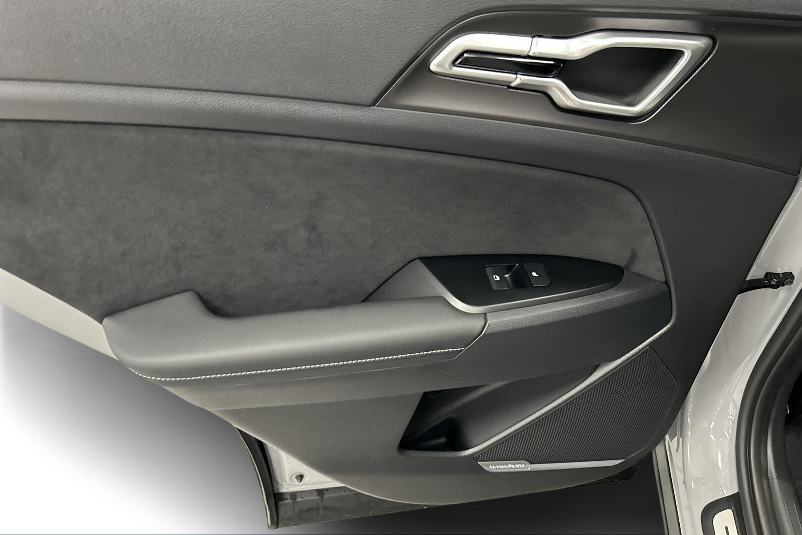 KIA Sportage iso kuva 32