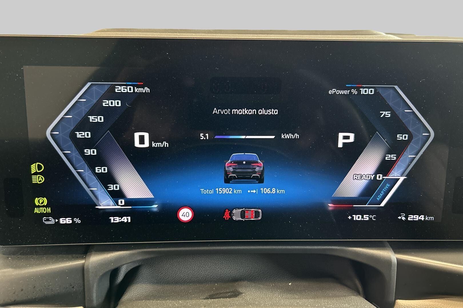 BMW i4 M60 iso kuva 20