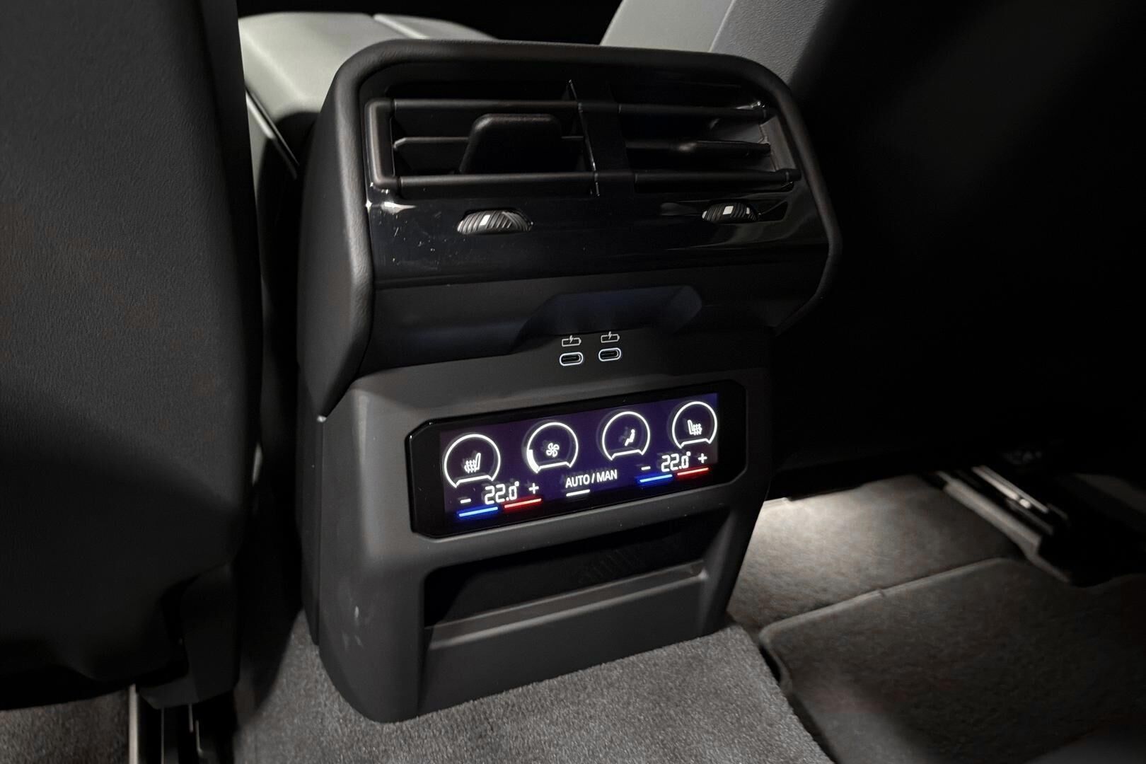 BMW I5 iso kuva 14