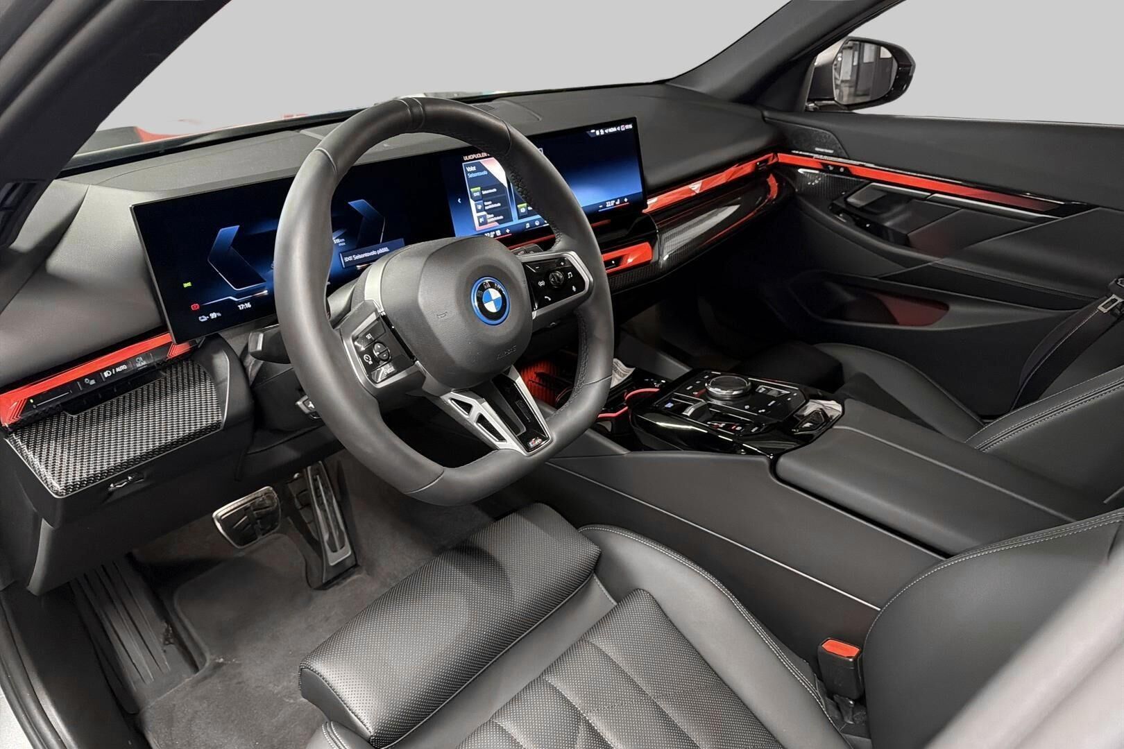 BMW I5 iso kuva 8
