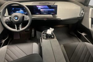 BMW iX esikatselu 6