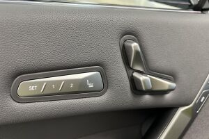 BMW iX esikatselu 11