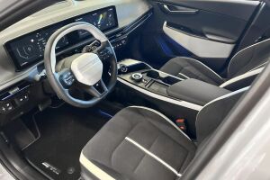 KIA EV6 esikatselu 8