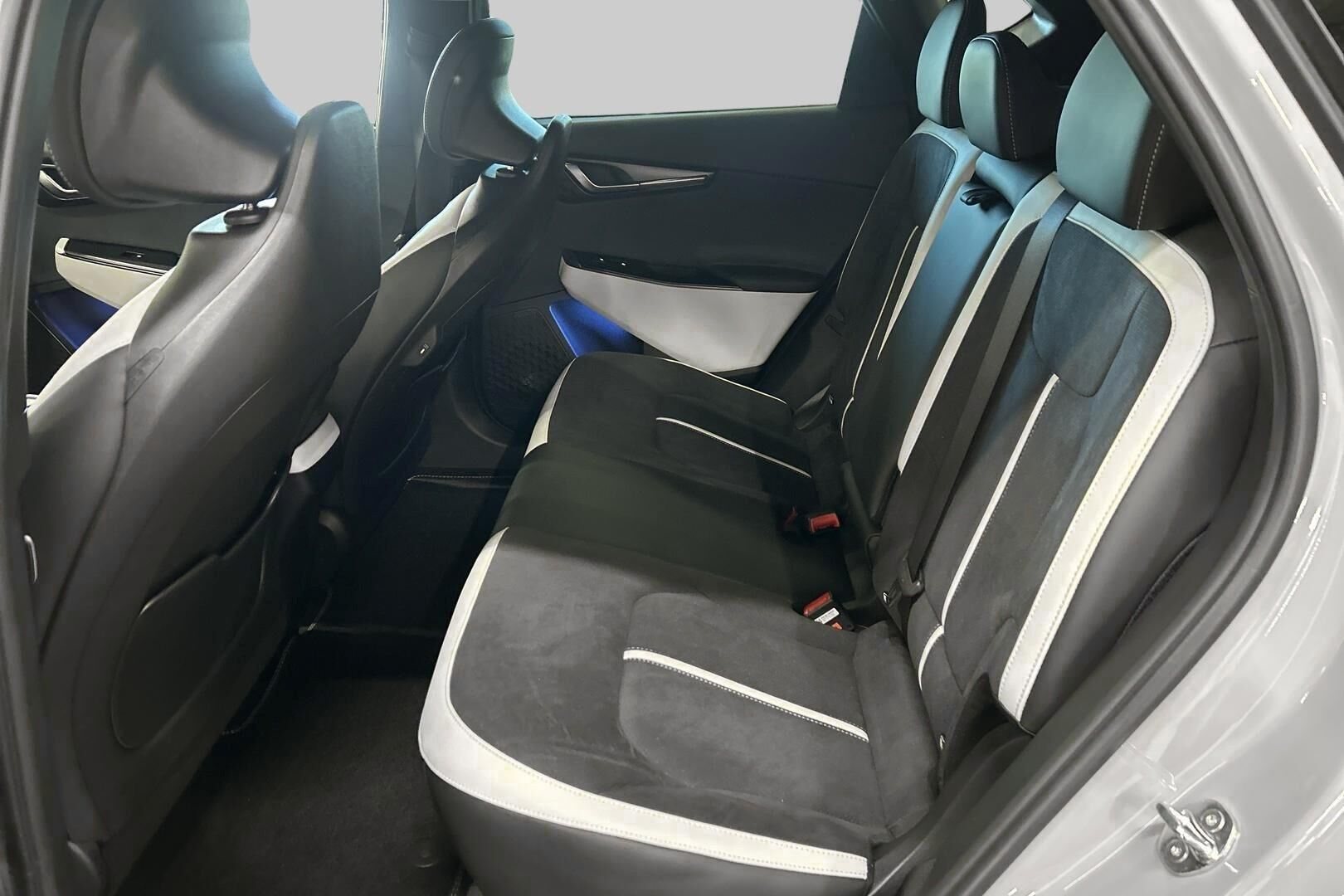 KIA EV6 iso kuva 9