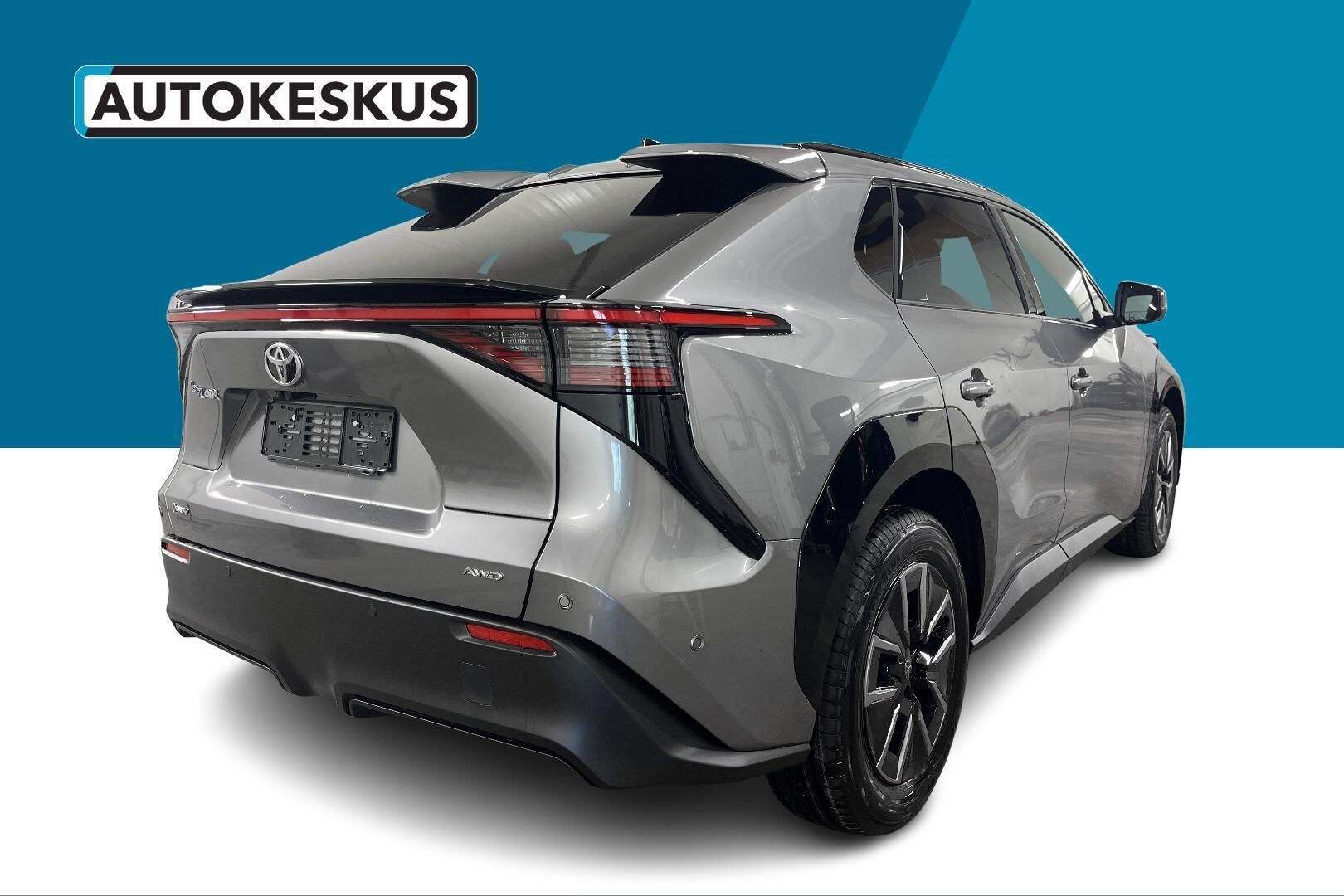 Toyota bZ4X iso kuva 9