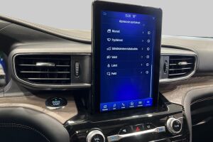 FORD EXPLORER esikatselu 21