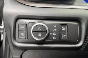 FORD EXPLORER esikatselu 37