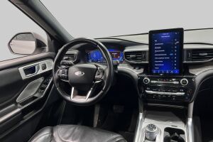 FORD EXPLORER esikatselu 40