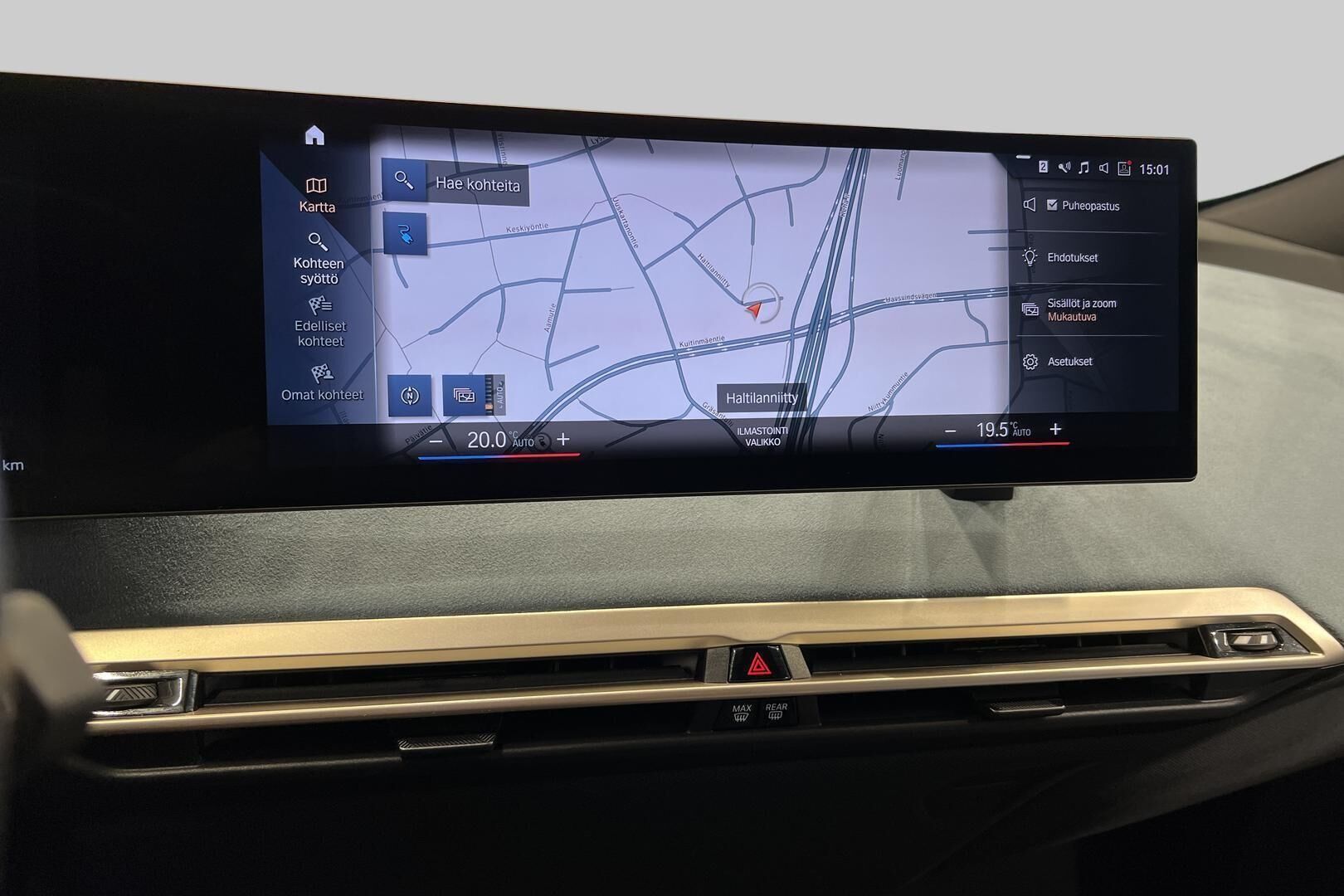BMW IX iso kuva 15