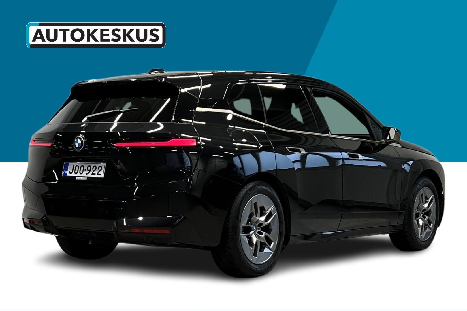 BMW IX iso kuva 4