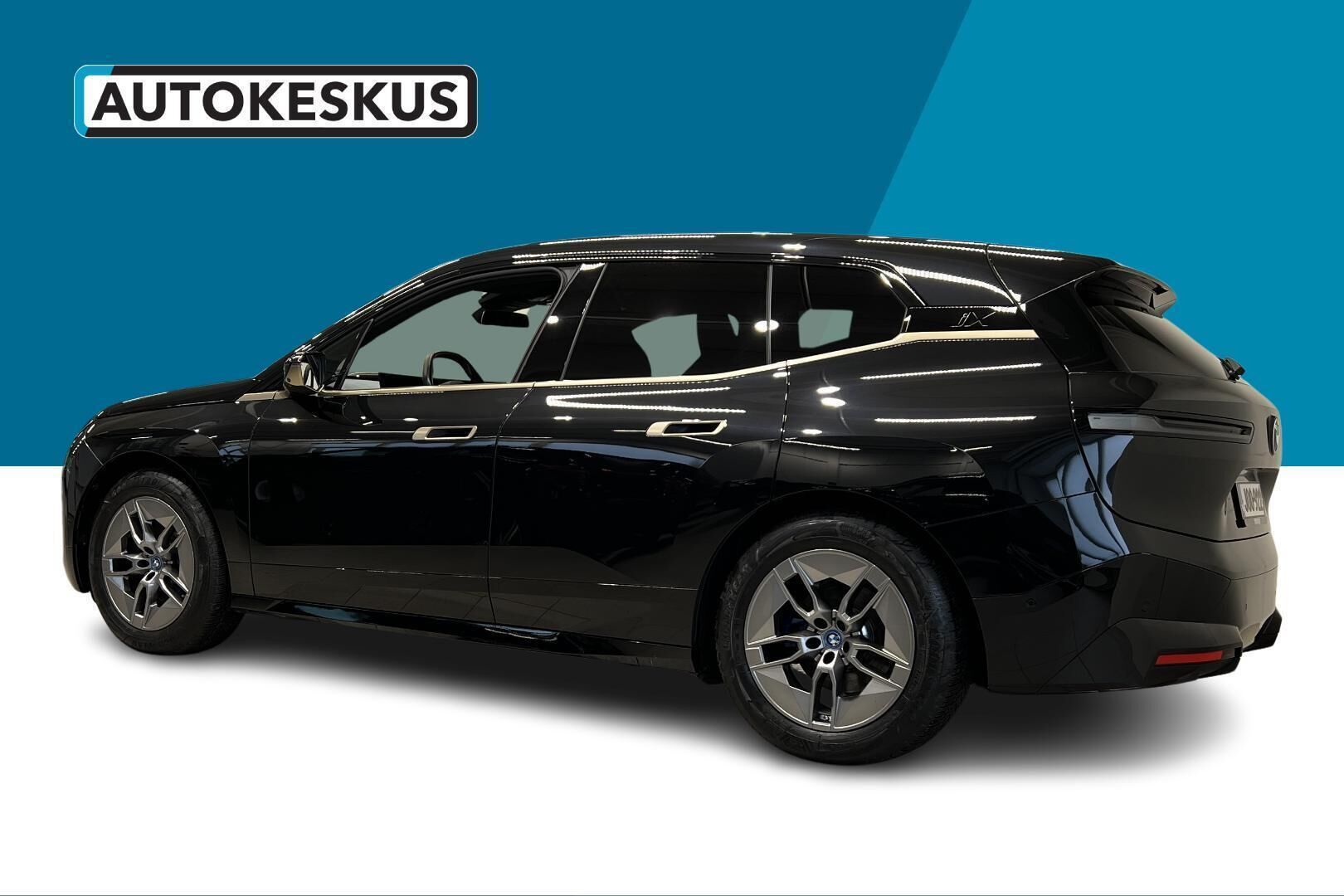 BMW IX iso kuva 6