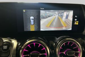 MERCEDES-BENZ EQB esikatselu 18