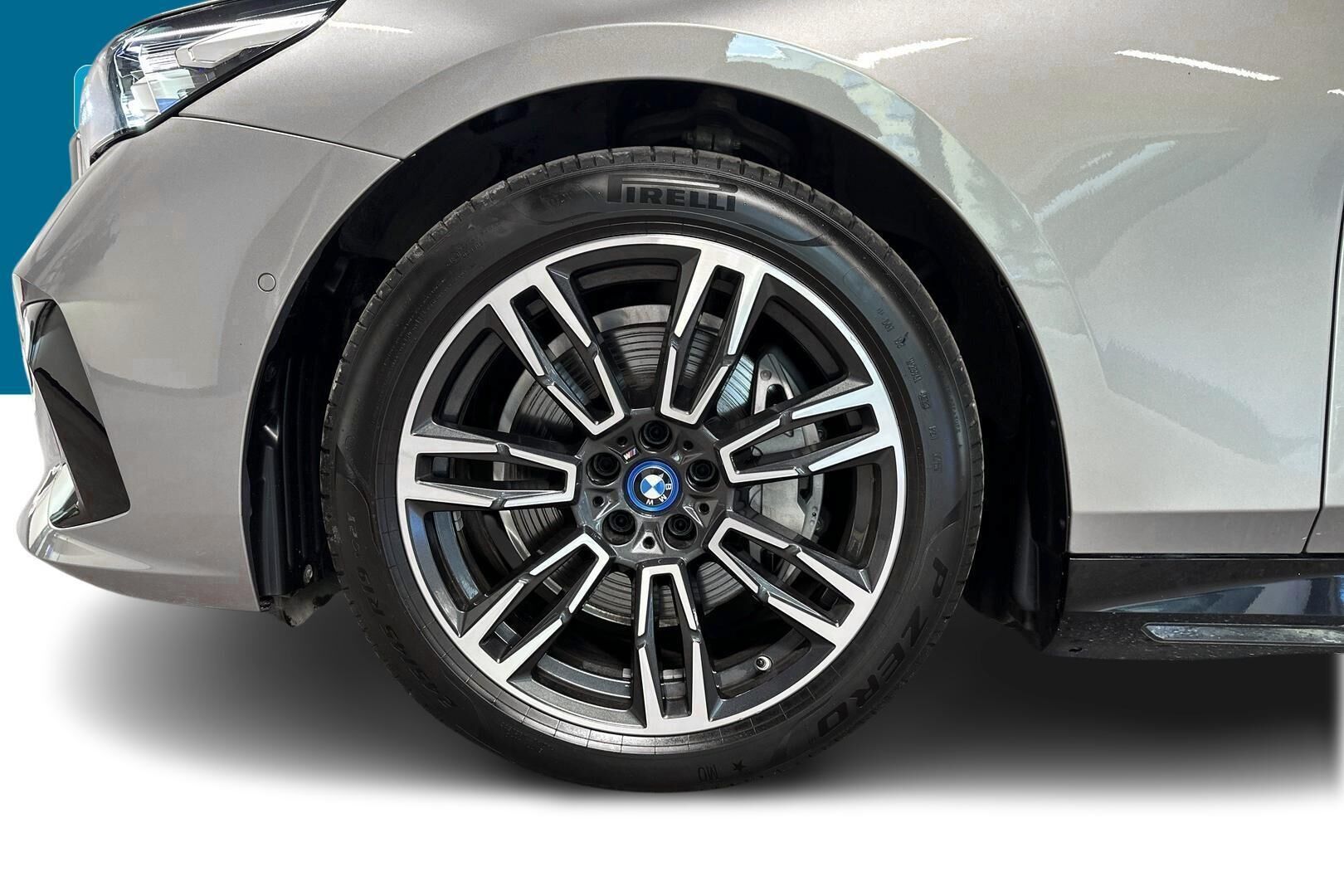 BMW I5 iso kuva 12