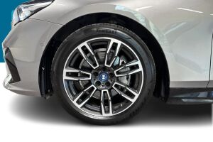 BMW I5 esikatselu 12