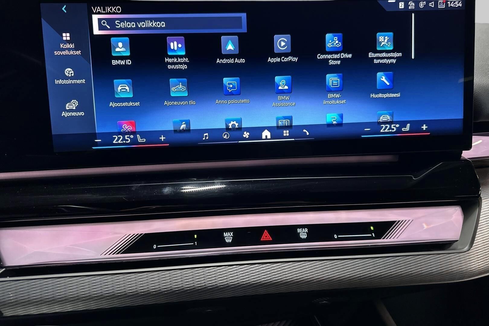 BMW I5 iso kuva 15
