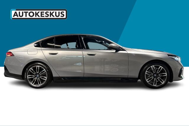 BMW I5