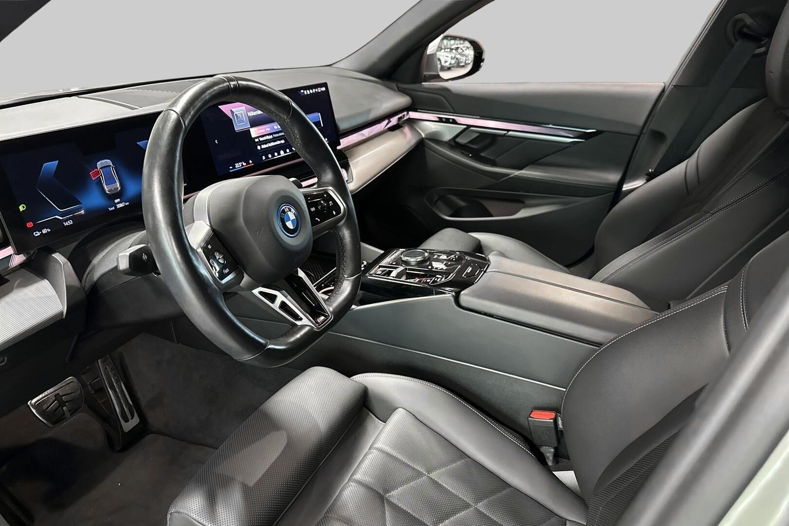 BMW I5 iso kuva 8