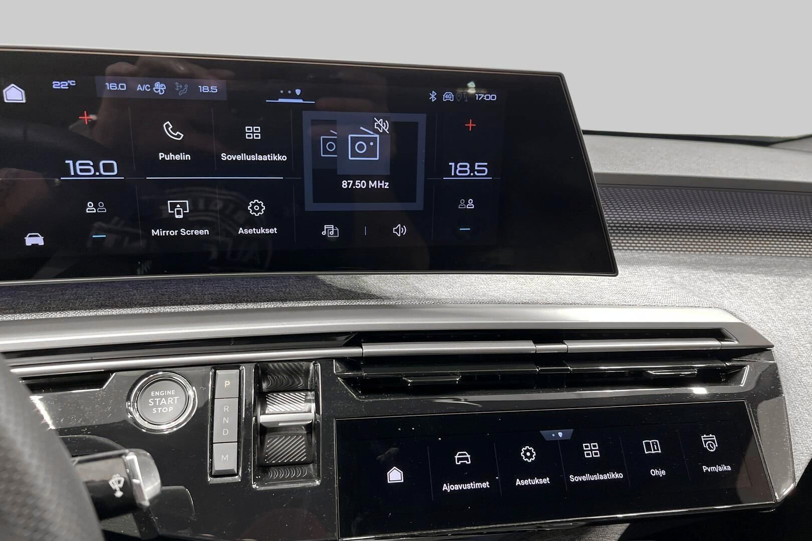 PEUGEOT 3008 iso kuva 17