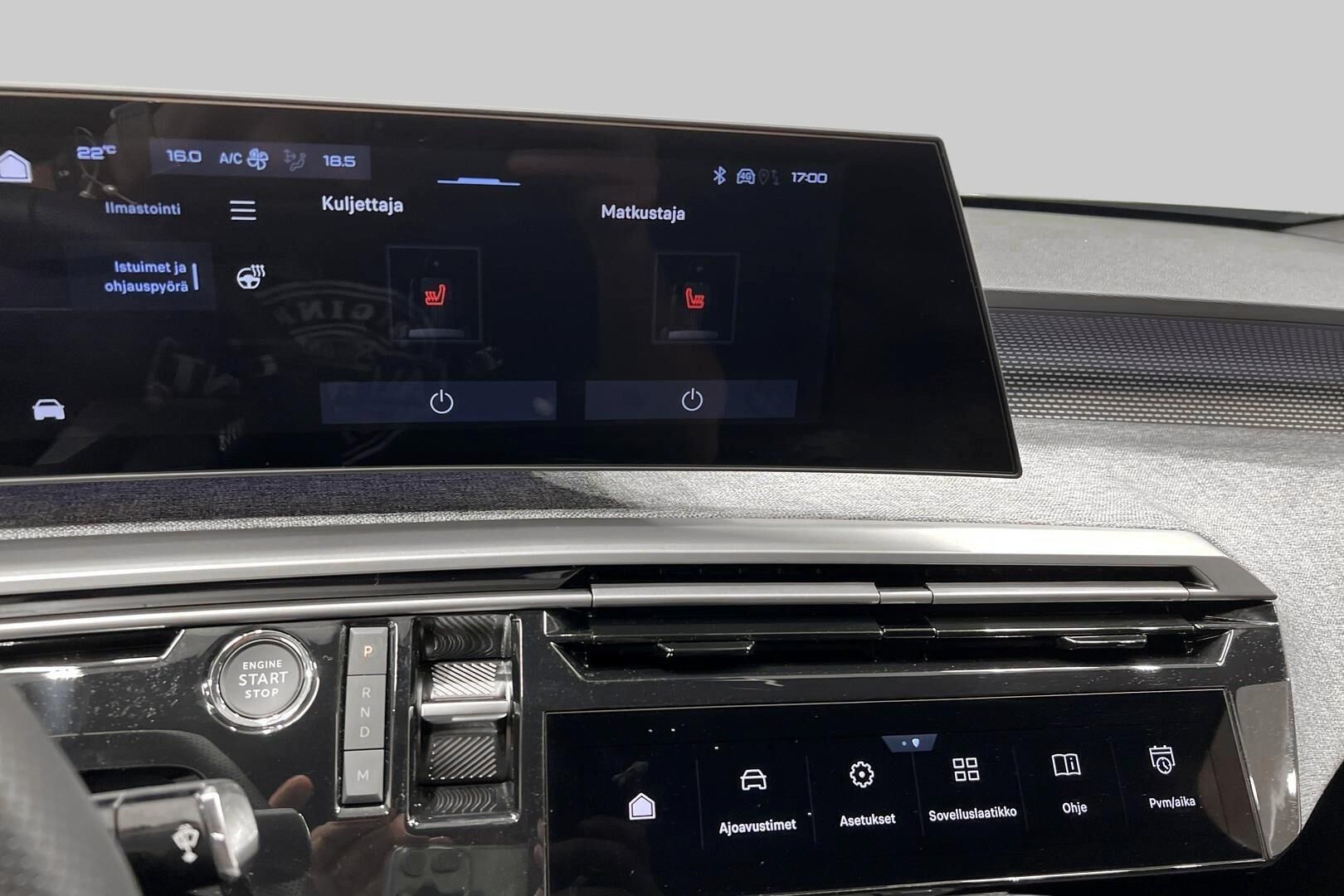 PEUGEOT 3008 iso kuva 17