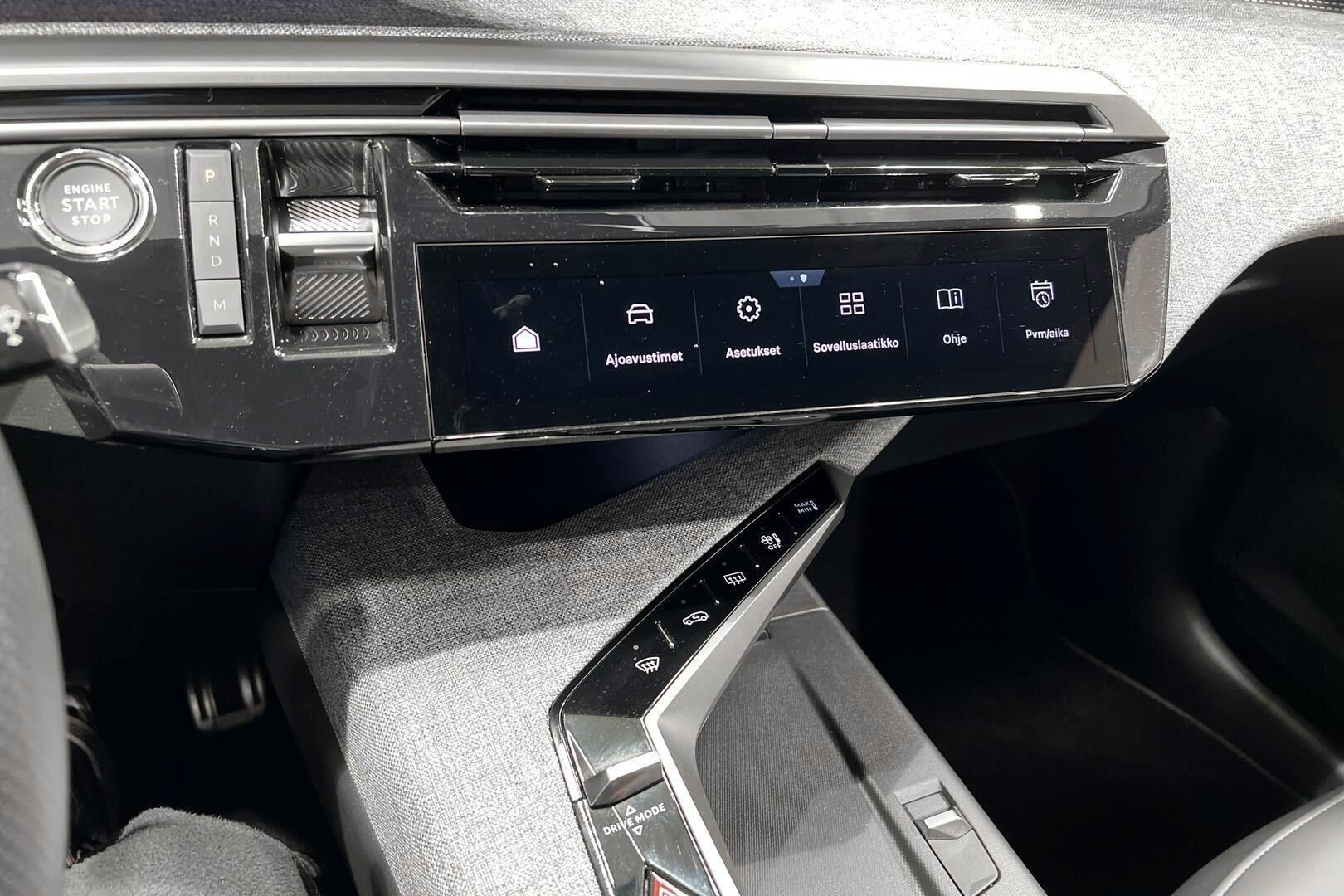 PEUGEOT 3008 iso kuva 23
