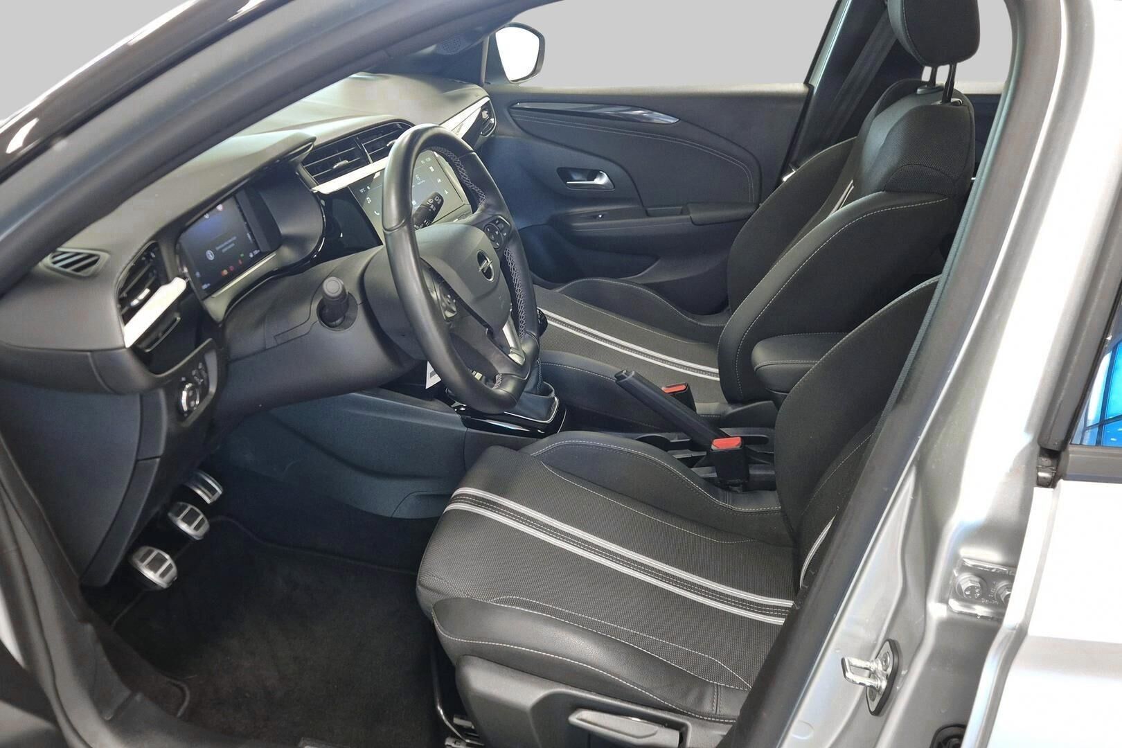 OPEL Corsa iso kuva 9