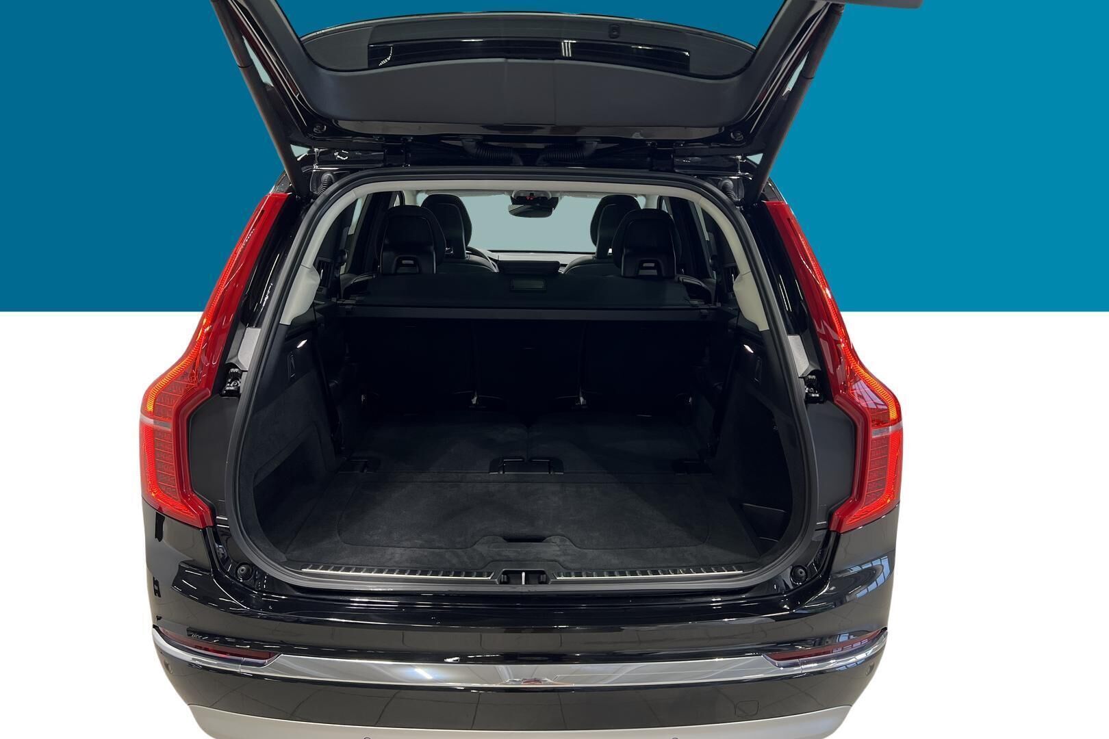 VOLVO XC90 iso kuva 11